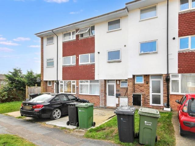 Guildford Park Avenue, Guildford GU2, 5 bed property to rent, £4,125 pcm | PrimeLocation