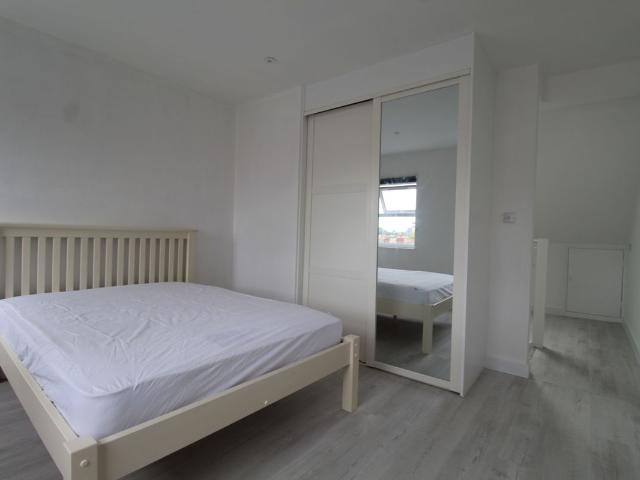 Guildford Park Road, Guildford GU2, 5 bed semi detached house to rent, £3,800 pcm | PrimeLocation