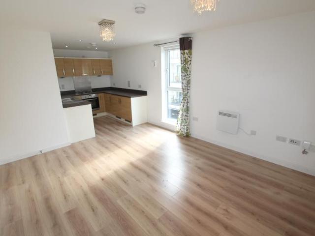Guildford Road, Woking, Surrey, GU22