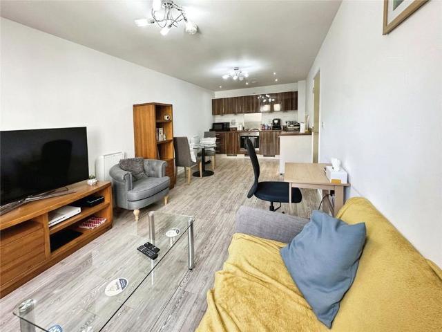 Guildford Road, Woking, Surrey, GU22 7PZ