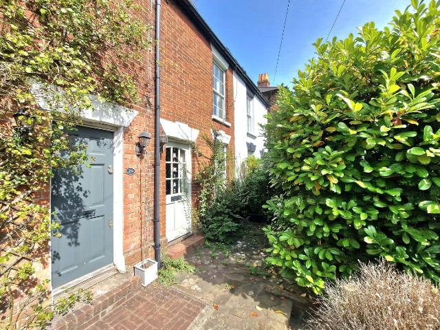 Guildford Road, Farnham GU9, 2 bed terraced house to rent, £1,500 pcm | PrimeLocation