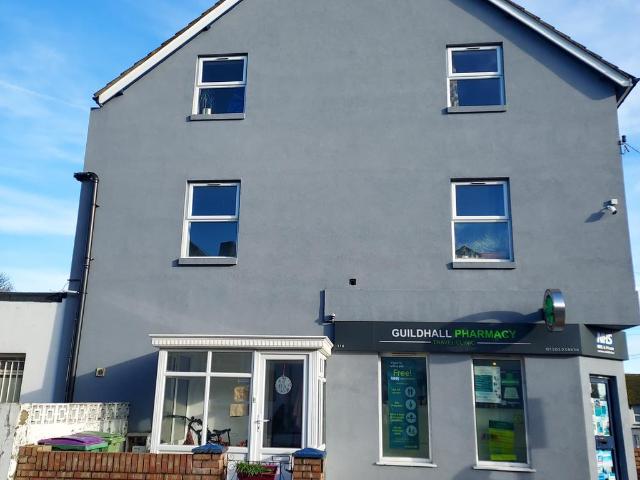 Guildhall Street, Folkestone CT20 2 bed maisonette to rent £1,100 pcm £254 pw