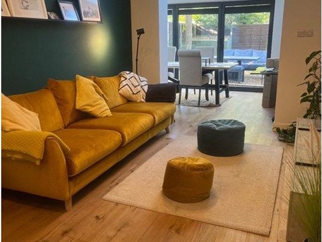 Guilford Avenue, Surbiton KT5, 2 bed flat to rent, £2,700 pcm | PrimeLocation