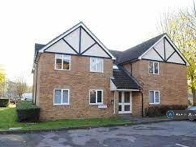 Guillemot Court, Colindale, NW9 1 bed flat to rent £1,350 pcm £312 pw