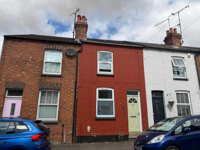 Guilsborough Road, West Haddon. 2 bed terraced house to rent £995 pcm £230 pw