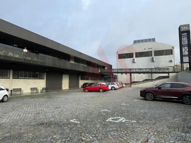 Guimarães Guimarães 4800 174 104881970