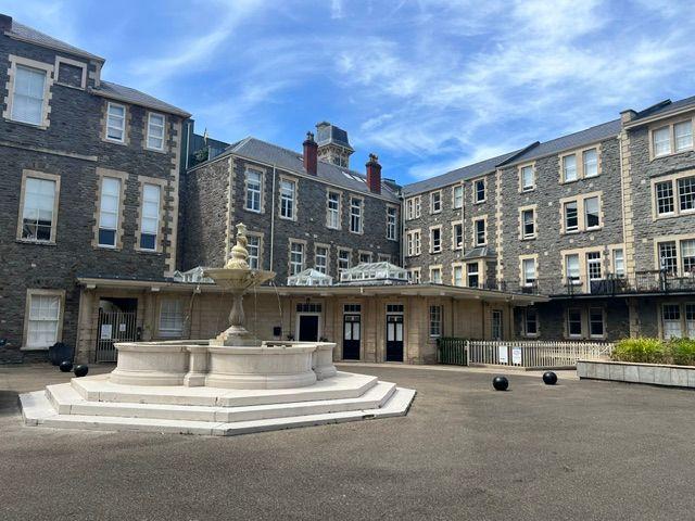 Guinea Street, Bristol BS1, 2 bed maisonette to rent, £1,950 pcm | PrimeLocation