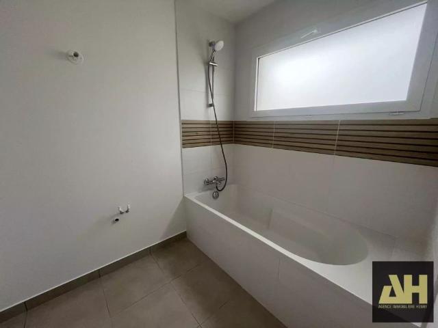 GUIPAVAS CONTEMPORAINE 3 CHAMBRES