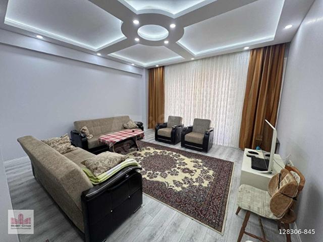GÜLTEPE MAH METROBÜSE 10 DK SATILIK YÜKSEK GİRİŞ DAİRE 95 m2 2+1