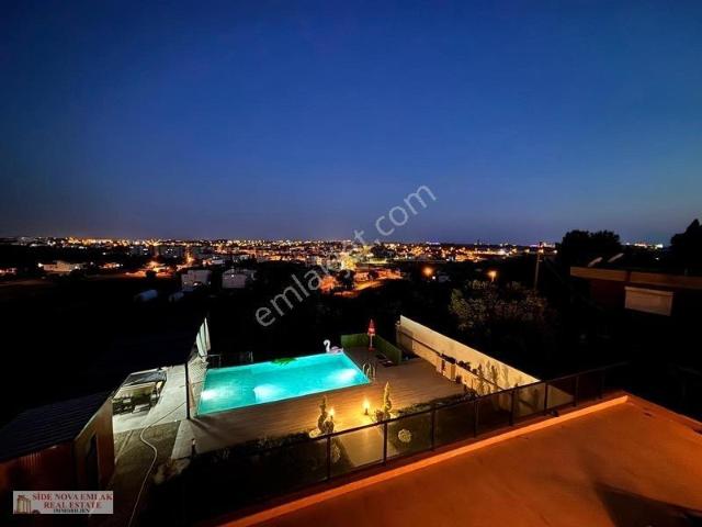 Gültepe Mah. Satılık 8+1 Ultra Lüks Tripleks Müstakil Villa