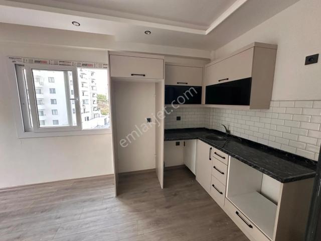 #gültepe Mah Site İçerisinde İskanlı Hasarsız Kiralık 1+1 Daire