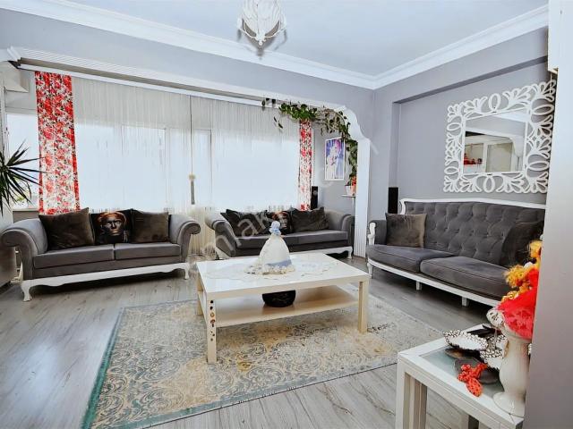 Gültepe Nef 163 Yanın Da *yatırımlık*2+1 Arsa Tapulu Satılık
