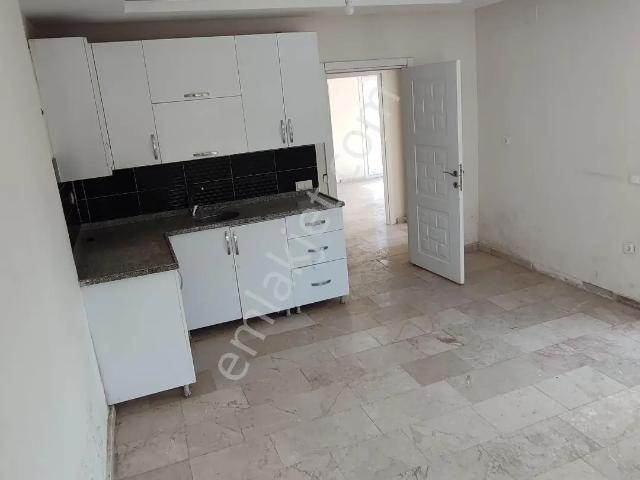 Gültepe De Cadde Üzeri 2+1 Açik Mutfak Kiralik Daire