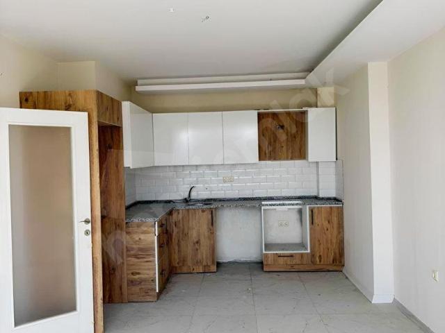 GÜLTEPE DE 2+1 GENİŞ OTURUMLU EBEVEYN BANYOLU CAZİP DAİRE