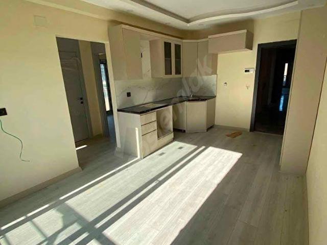 GÜLTEPE GELİNCİK CADDESİ 2+1 FIRSAT DAİRE