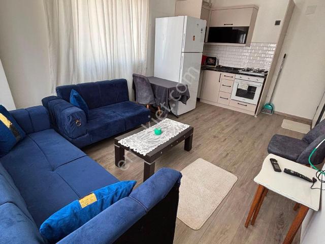 Gültepe Gelincik Caddesi'nde 1+1 Eşyalı İskânlı Az Katli Kaçmaz Uygun Daire
