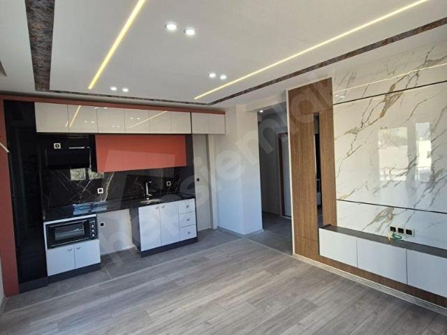 GÜLTEPE'DE 1+1 ŞIK TASARIM ANTRELİ GENİŞ OTURUMLU SATILIK DAİRE