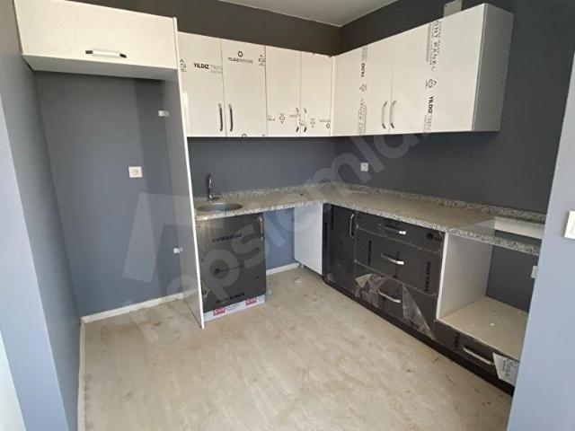 GÜLTEPEDE CAZİP FİYATLI 2+1 SATILIK DAİRE 9 KATLININ 4 KATI