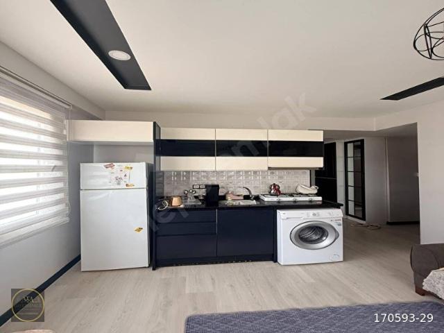 Gültepede Cadde Üzeri Eşyalı 1+1 Kiralık Daire