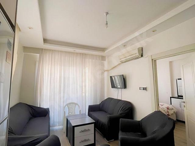 Gültepe'de Eşyalı ulaşımı sorunsuz kiralık1+1 köşe daire