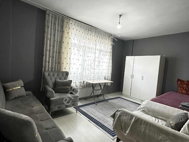 Gültepe'de İyi Konumda 2+1 Eşyalı Kiralık Daire