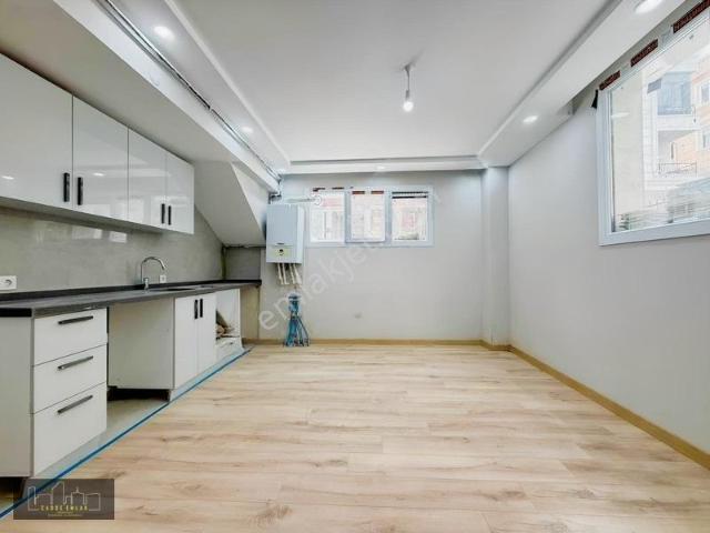 Gültepe'de Satılık Sıfır 1+1 Bahçe Katı Daire Yatırımlık