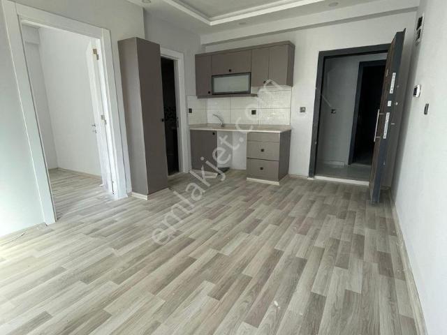 Gültepe'de Palalı'dan 1+1 Daire