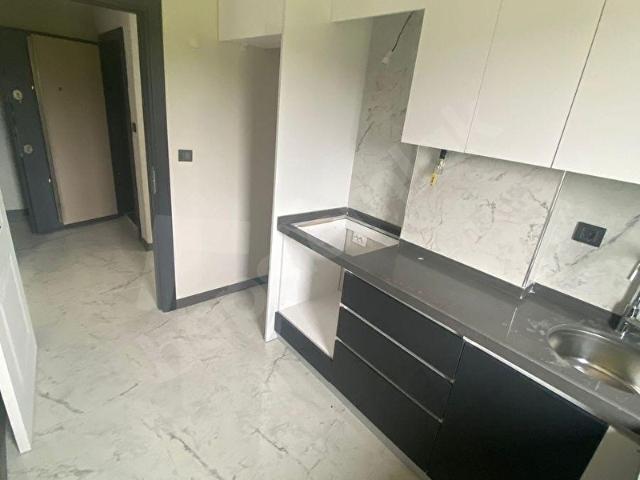 GÜLŞAH GAYRİMENKUL'DEN YENİ MAH. 2+0 ARA KAT SIFIR DAİRE