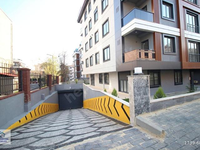 Gülbaba Emlaktan Bahçeli K.Otoparklı 3+1 4.Kat Ferah Daire