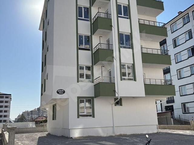 GÜLBAHÇE MAHALLESİ KARAMAN YOLU CİVARI SATILIK 2+1 DAİRELER