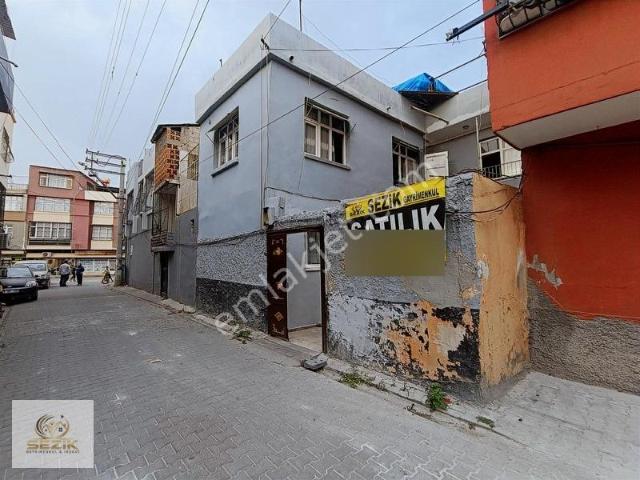 Gülbahçe Obalar Caddesi 2'ci Parsel 2 Katlı Komple Satılık