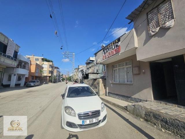 Gülbahçesi Mh Çatal Yolu Arası 140 Mt 2+1 Tek Katlı Ev