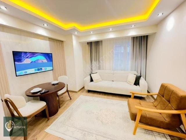 Gülbahar'da Eşyalı Kiralık 2+1 Daire giriş Kat