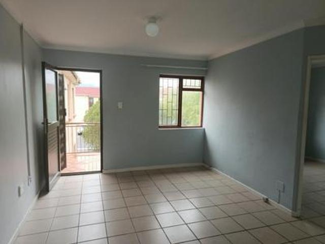 gulden park 2 bed, 1 bath, 1st flo.