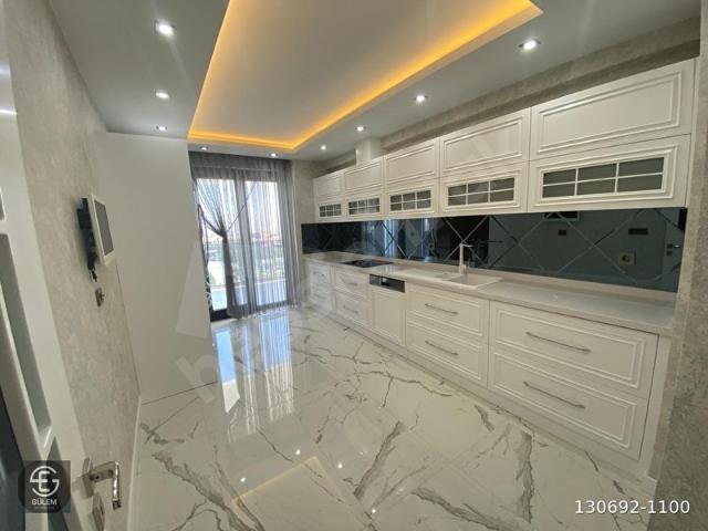 GÜLEM'DEN ŞEMİKLERDE HAVUZLU SİTE İÇİ 3+1 SATILIK DAİRE