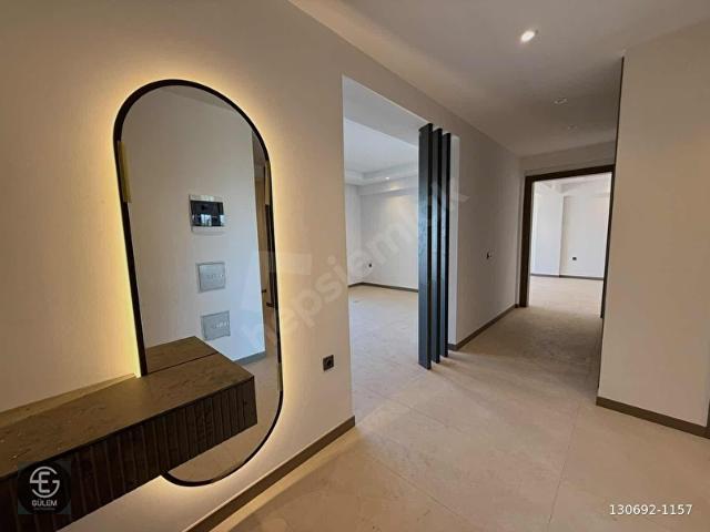 GÜLEM'den GÖVEÇLİKTE 3.5+1 220 m2 HAVUZLU LÜKS DAİRE