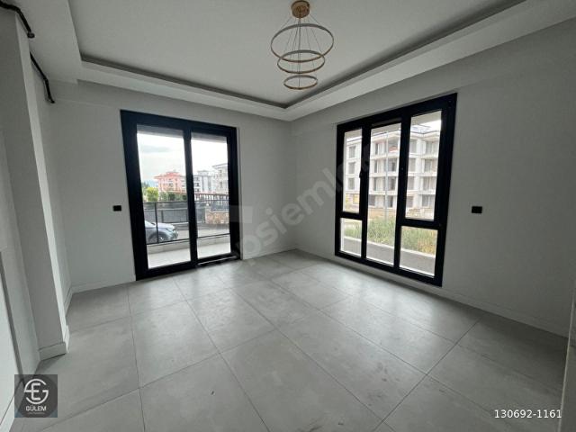 GÜLEMDEN KİRALIK GENİŞ 1+1 BALKONLU DAİRE