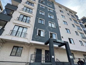 GÜLEN EMLAK'DAN CİHANGİR MİGROS SİTELERİNDE SATILIK 2+1 DAİRE