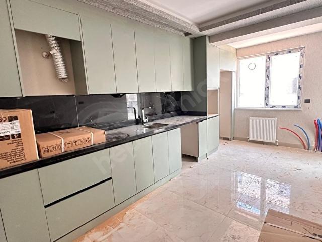 GÜLER DEN 29 EKİM MAH ARA KAT LÜKS MÜKEMMEL İŞCİLİK 3+1