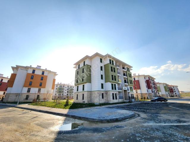Güler^den Çubuk Tokide Sıfır 2.kat 2+1 100m2 Güney Peyzaj Manzar