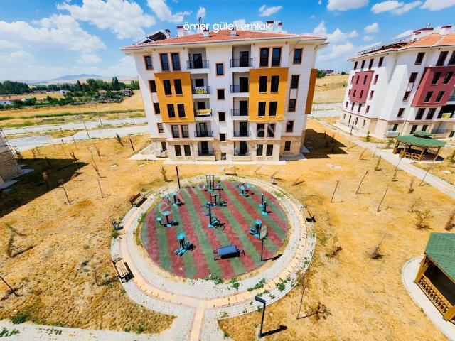 Güler^den Çubuk Tokide Sıfır 2. Kat 2+1 91m2 Güney Doğu Hmn Otrm
