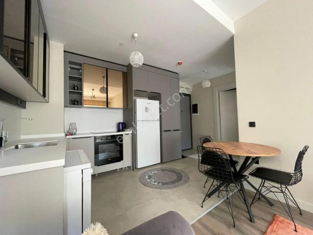 Güler^den Yaşankentin En Nezih En Güzel Projesi Bordo Yaşamda 7.kat 1+1 Eşyalı Kiralık Süper Lüks Ev