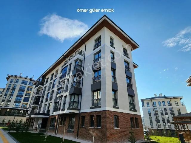 Güler'den Saraycık Tokide Giriş 2+1 90m2 Boş K.otopark E.banyolu