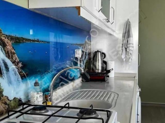 Güllerpınarı Mah. Denize 400 Metre Satılık 2+1 Eşyalı Daire