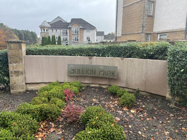 Gullion Park, Glasgow, G74 2 bed apartment to rent £1,050 pcm £242 pw