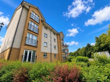 Gullion Park, Glasgow, G74 2 bed flat to rent £1,050 pcm £242 pw