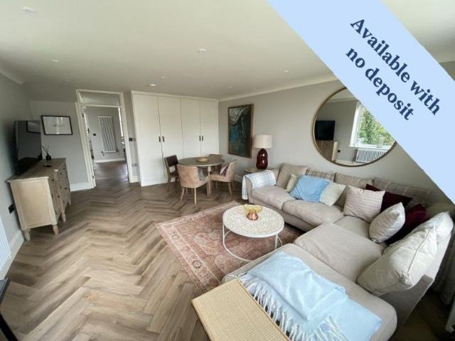 Gullivers Close, West Cross, Swansea, SA3