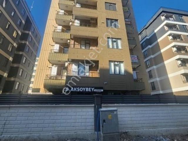 Güllübağ Mah.1+1 Sıfır Eşyalı Ara Kat Kiralık Lüks Daire