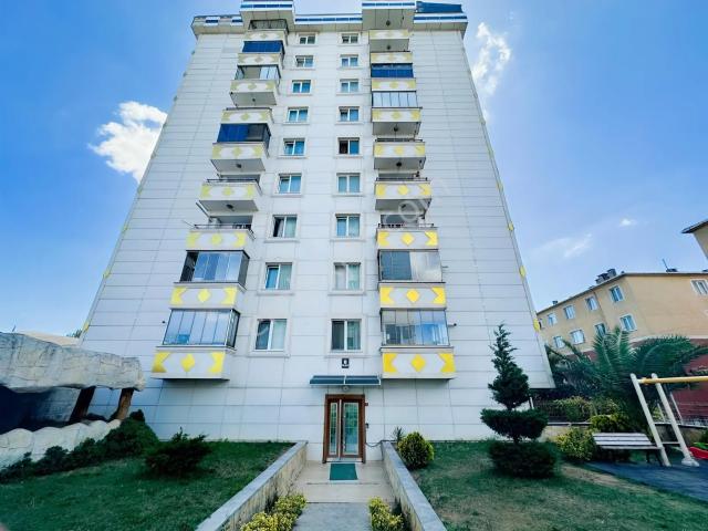Güllübağlar Okyanus Park Sitesinde Sıfır Eşyalı 2+1 Daire