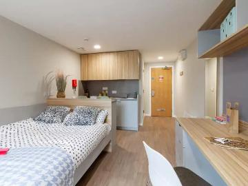 Gulson Gardens, Coventry Has an Apartment